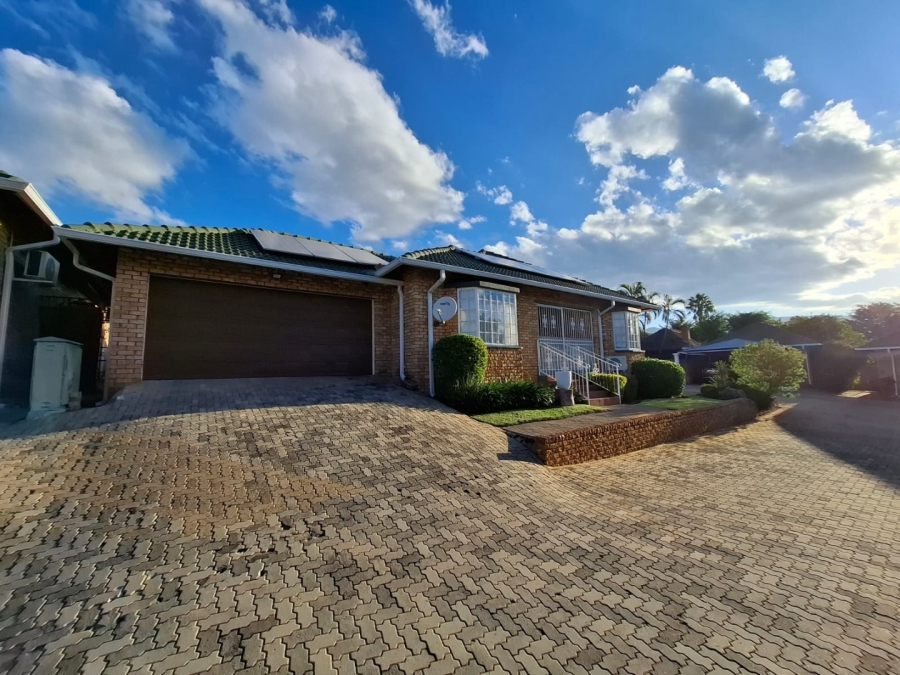 3 Bedroom Property for Sale in Boschdal North West